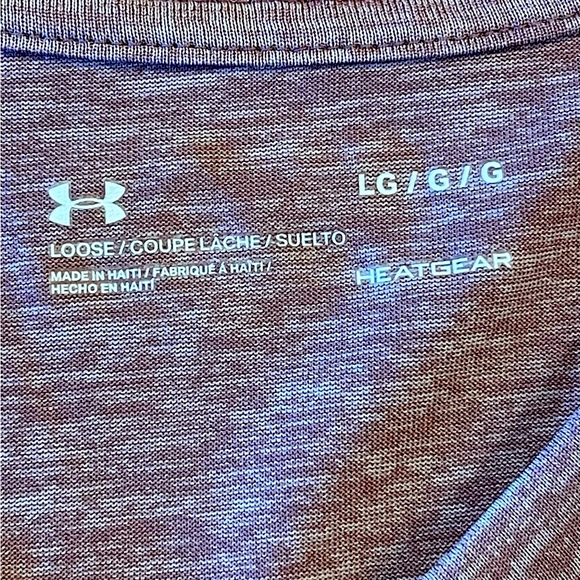 UNDER ARMOUR TEE - Picture 2 of 2